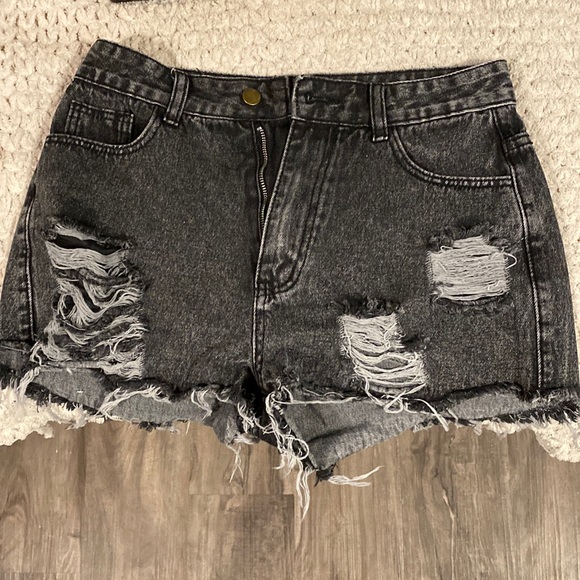 High-Rise Denim Shorts - Picture 1 of 3